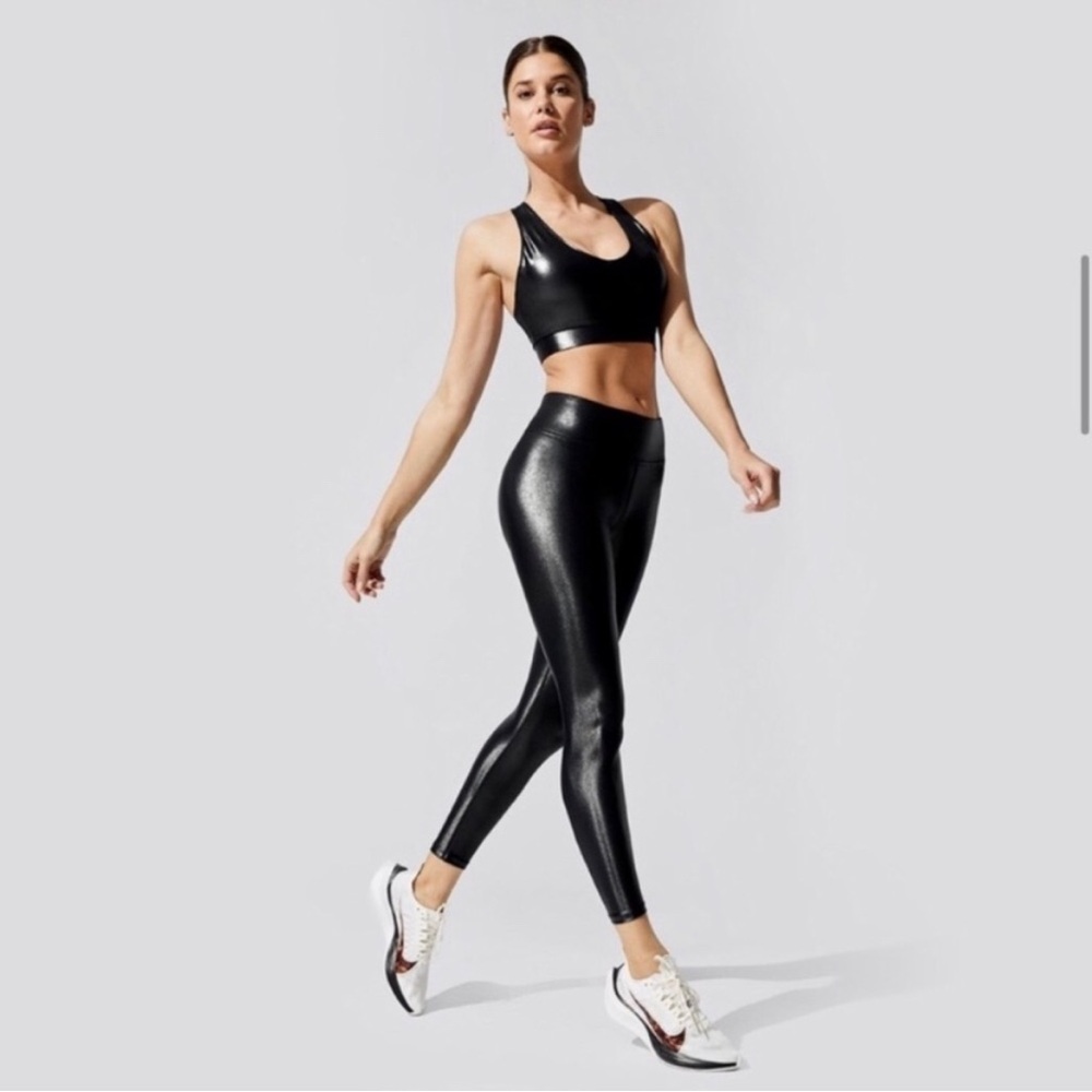 Carbon38 Black Shiny High-Waist Leggings